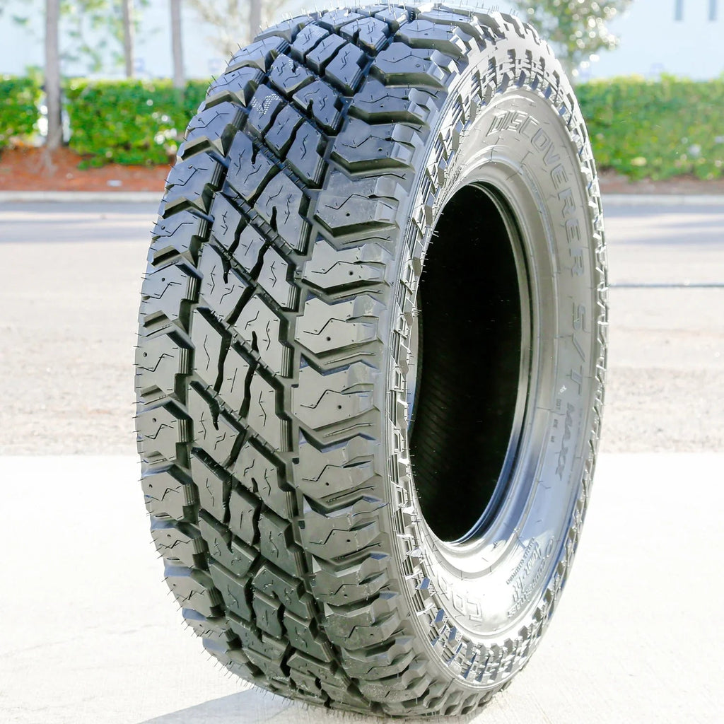 Set of 4 (Four) Cooper Discoverer S/t Maxx Lt 275/70R18 125/122Q E 10 Ply Mt M/t Mud Tires