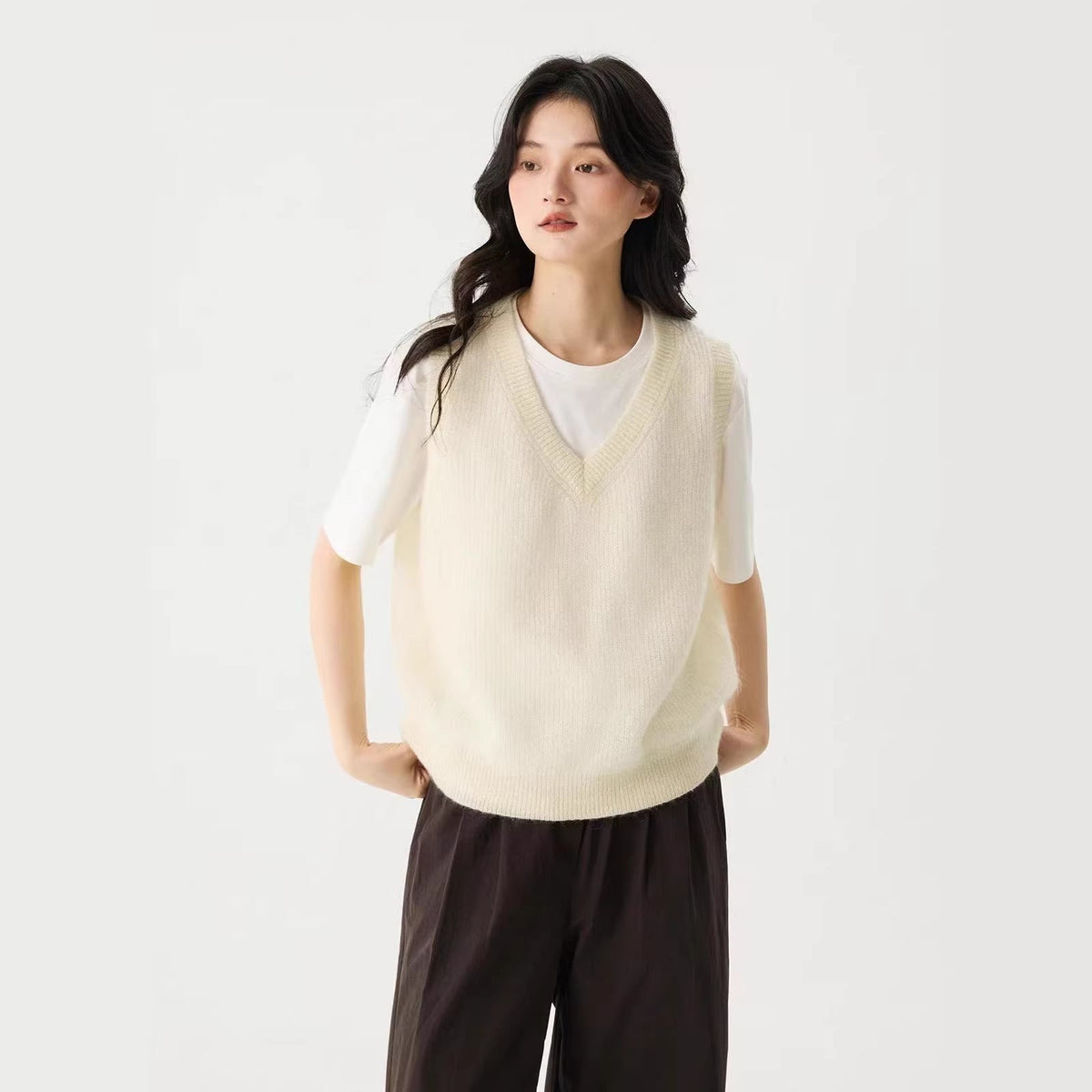 LONGÉ Women's Mohair Wool Blend V-Neck Sweater Vest
